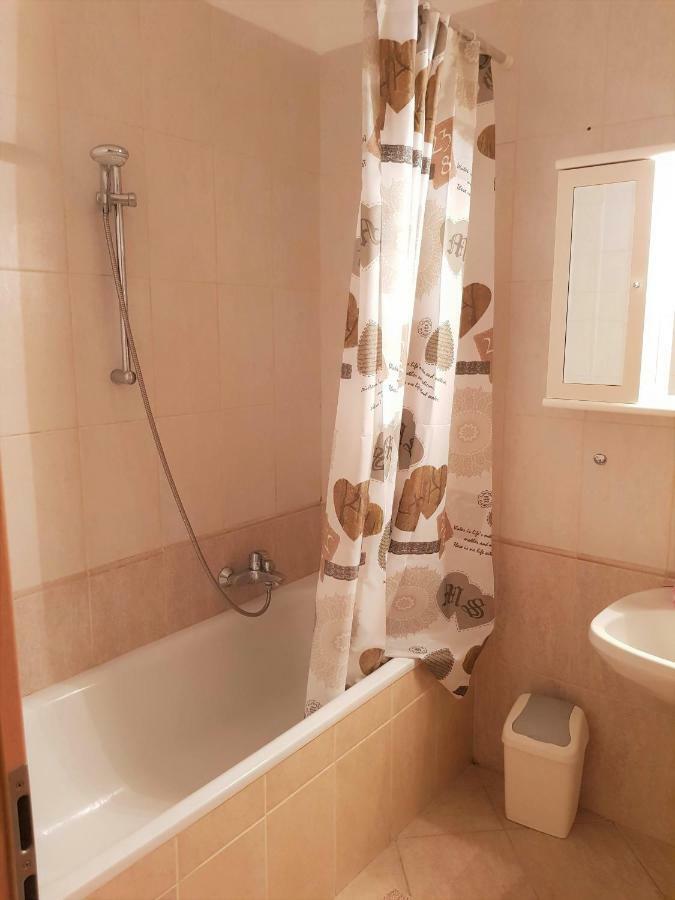 Centrum - A. Apartman ペーチ エクステリア 写真