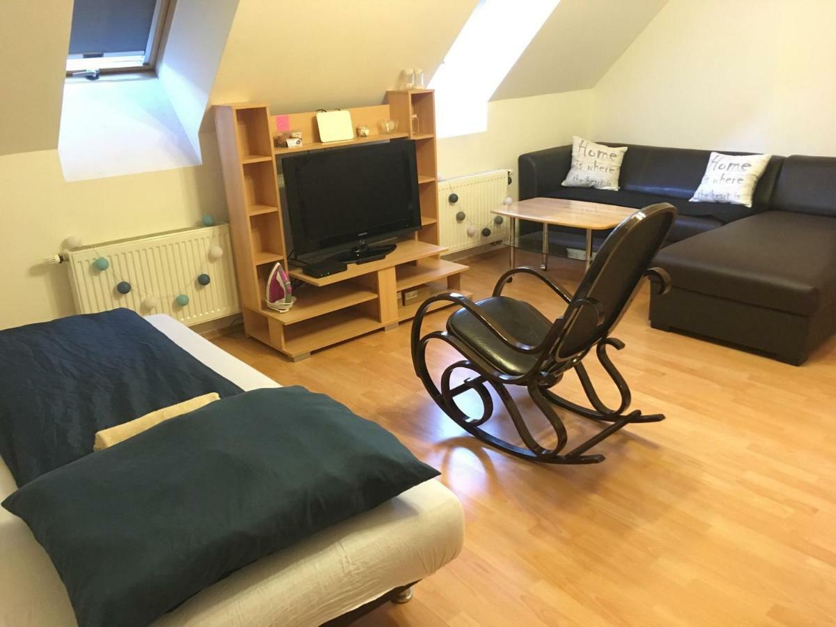 Centrum - A. Apartman ペーチ エクステリア 写真